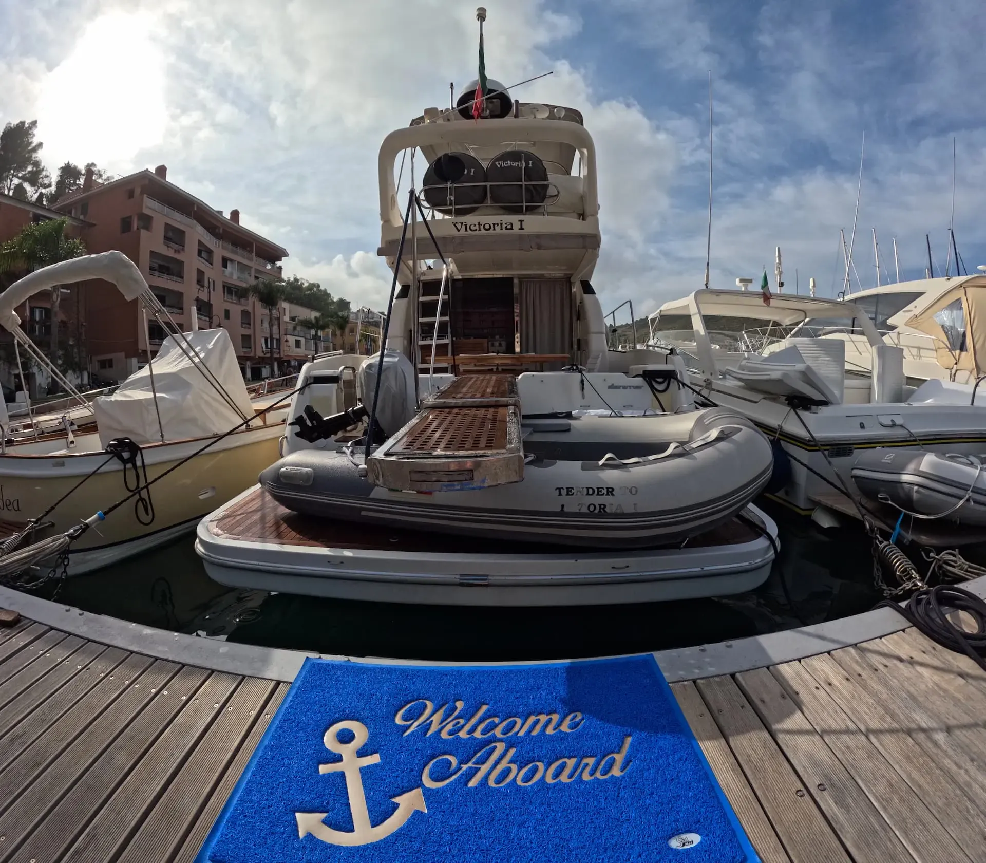 Azimut 40 - Vista esterna frontale