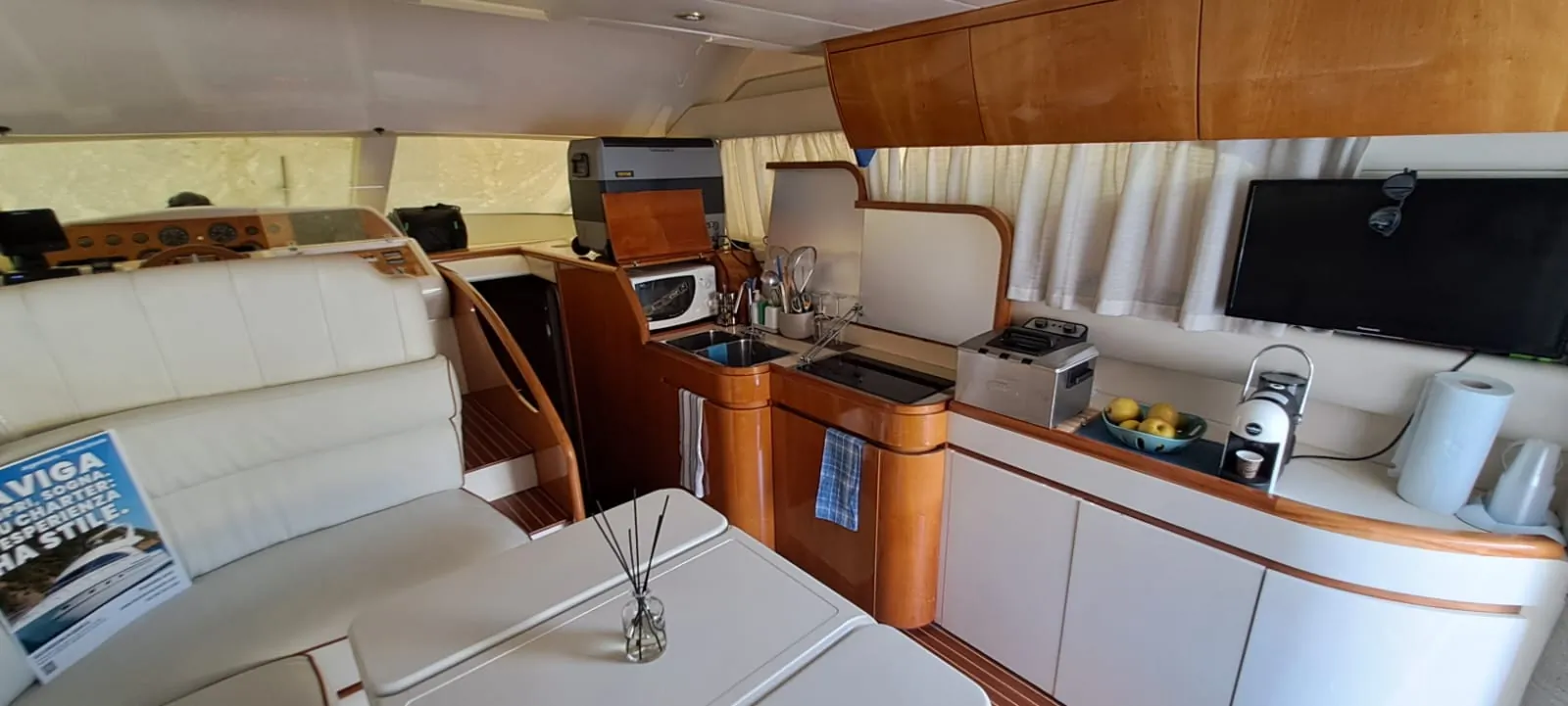 Azimut 40 - Dettagli interni